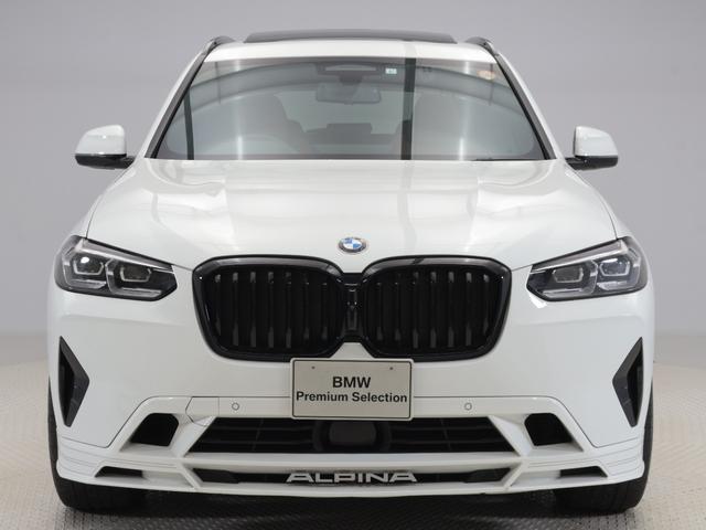 ��a�l�v�̑㖼���Ƃ�����L�h�j�[�E�O�����A��ڂł���ƕ����鐸���Ȋ痧���B�z�t�}�C�X�^�[�L���N��L�����N�^�[���C���ƌĂ΂�鑤�ʃf�U�C���ɂ��O�X�p�������������X�^�C���́A������d�������a�l�v�Ȃ�ł�