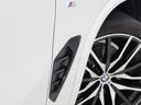 大きなサイドスカットルがこのお車をさらに魅力的にしてくれています