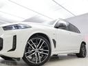 フロントバンパーの精悍克スポーティなイメージが、このお車の魅力をさらに引き立ててくれます