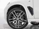 22インチのホイールが、このお車を美しく演出してくれます