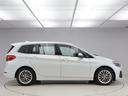 2シリーズ 218dグランツアラー ラグジュアリー 認定中古車 2年保証 レザーシート 17インチAW ヘッドアップディスプレイ アクティブクルーズコントロール リヤカメラ 前後センサー LEDヘッドライト 衝突軽減 車線逸脱 電動リヤゲート(6枚目)
