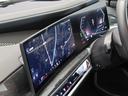 BMWカーブドディスプレイは、12.3と14.9インチからなる大型ディスプレイです。人間工学に基づいた設計により、直感的な操作で、ドライバーに最適な情報を表示してくれます。