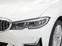 318i 40thアニバーサリーエディション 認定中古車 2年保証 40th Anniversary Edition コニャックレザー 17インチAW スポーツシート アクティブクルーズコントロール リヤカメラ LED 衝突軽減 電動リヤゲート(26枚目)