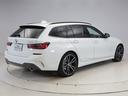 320d xDriveツーリング Mスポーツ 認定中古車 2年保証 18インチAW 全周囲カメラ 前後センサー アクティブクルーズコントロール パドルシフト LEDヘッドライト 衝突軽減 車線逸脱 電動リヤゲート コフォートアクセス(9枚目)