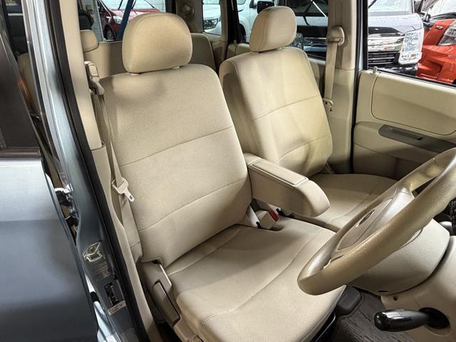 ステラ LX ワンオ-ナ-/当社下取車/HIDライト/キ-レスキ-/純正CDデッキ/記録簿(3枚目)