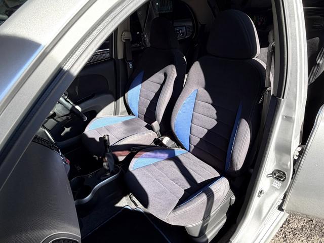 マーチ １２ＳＲ　後期型５速オ－テックチュ－ン専用マフラ－・足回り・エアロ・アルミ・内装・テ－ルクロスバ－・ナビ・キ－レス・ＥＴＣ車重９６０キロＣＲ１２ＤＥエンジン当社下取車（17枚目）