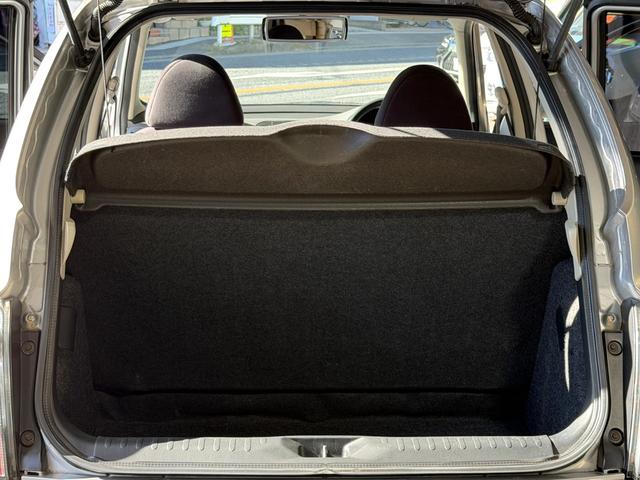 マーチ １２ＳＲ　後期型５速オ－テックチュ－ン専用マフラ－・足回り・エアロ・アルミ・内装・テ－ルクロスバ－・ナビ・キ－レス・ＥＴＣ車重９６０キロＣＲ１２ＤＥエンジン当社下取車（26枚目）