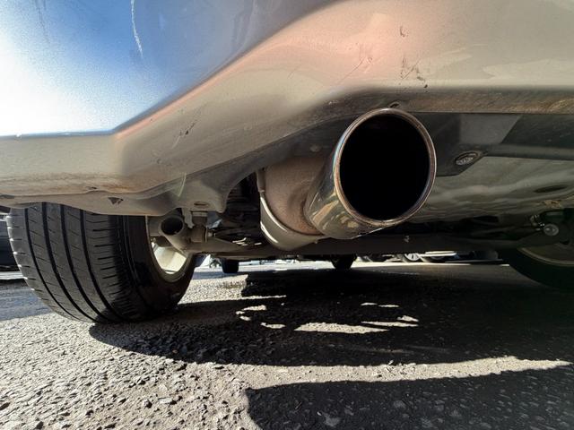 マーチ １２ＳＲ　後期型５速オ－テックチュ－ン専用マフラ－・足回り・エアロ・アルミ・内装・テ－ルクロスバ－・ナビ・キ－レス・ＥＴＣ車重９６０キロＣＲ１２ＤＥエンジン当社下取車（56枚目）