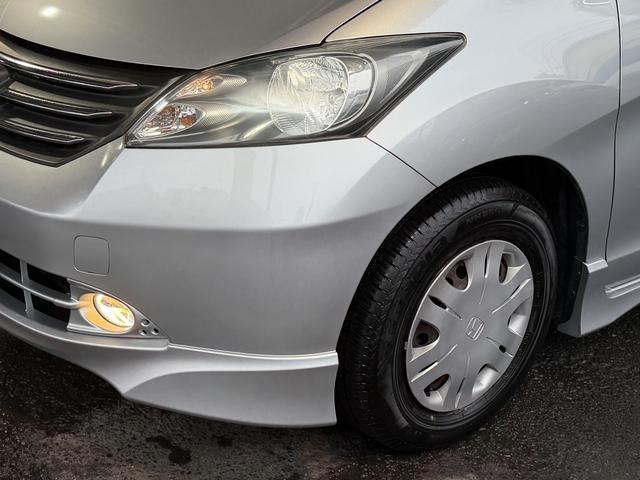 フリード Ｇ　エアロ　Ｌパッケージ　ワンオ－ナ－車７人乗パワ－スライドドア・社外Ｂｌｕｅｔｏｏｔｈ付ナビ地デジ・ＨＤＭＩ・バックカメラ・ＤＶＤ再生・ＨＩＤライト＆フォグライト・純正エアロ・キ－レスキ－・記録簿（10枚目）