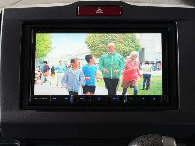 フリード Ｇ　エアロ　Ｌパッケージ　ワンオ－ナ－車７人乗パワ－スライドドア・社外Ｂｌｕｅｔｏｏｔｈ付ナビ地デジ・ＨＤＭＩ・バックカメラ・ＤＶＤ再生・ＨＩＤライト＆フォグライト・純正エアロ・キ－レスキ－・記録簿（52枚目）