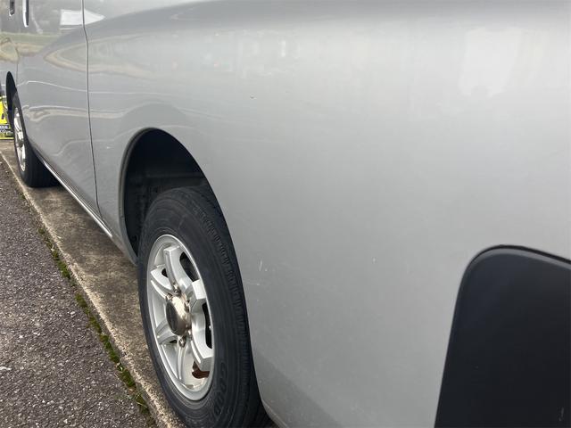 NV350キャラバンバン ロングDX 純正フルセグTVナビ・バックカメラ・ETC・キーレス・ワンオーナー・記録簿・バン(18枚目)