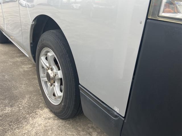 NV350キャラバンバン ロングDX ワンオーナー・記録簿・純正フルセグTVナビ・Bluetooth接続・バックカメラ・キーレス・ベンチシート・ETC(8枚目)