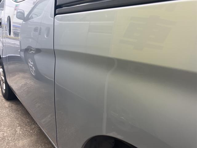 NV350キャラバンバン ロングDX 純正フルセグTVナビ・Bluetooth接続・バックカメラ・記録簿・ワンオーナー・ETC・キーレス・ベンチシート(19枚目)