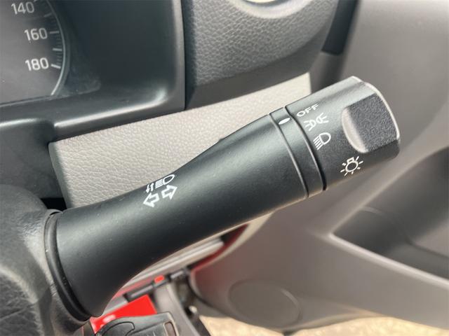 NV350キャラバンバン ロングDX 純正フルセグTVナビ・Bluetooth接続・バックカメラ・記録簿・ワンオーナー・ETC・キーレス・ベンチシート(31枚目)