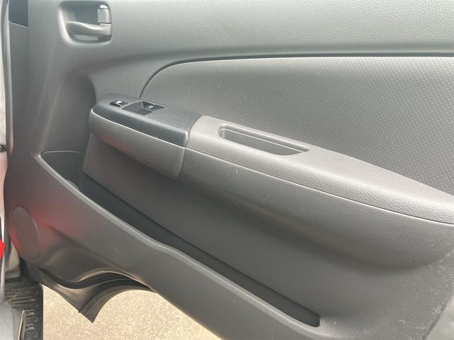 NV350キャラバンバン ロングDX ワンオーナー・記録簿・純正フルセグTVナビ・ETC・Bluetooth接続・DVD再生・バックカメラ・キーレス・ベンチシート(24枚目)