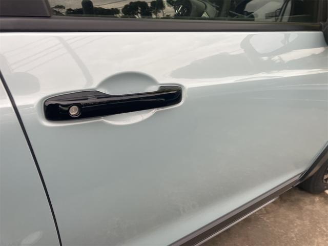 フィット e:HEVクロスター フルセグTVナビ・スマートキー・Bluetooth接続・DVD再生・バックカメラ・ステアリングスイッチ・ETC USB端子・純正ドライブレコーダー(18枚目)