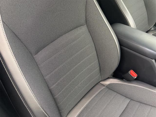 フィット e:HEVクロスター フルセグTVナビ・スマートキー・Bluetooth接続・DVD再生・バックカメラ・ステアリングスイッチ・ETC USB端子・純正ドライブレコーダー(42枚目)