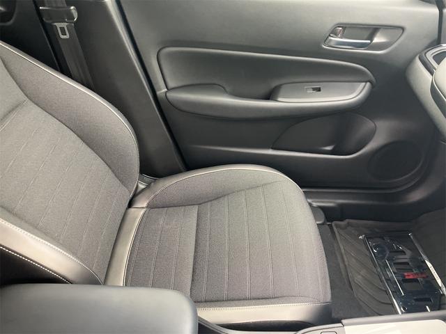 フィット e:HEVクロスター フルセグTVナビ・スマートキー・Bluetooth接続・DVD再生・バックカメラ・ステアリングスイッチ・ETC USB端子・純正ドライブレコーダー(46枚目)