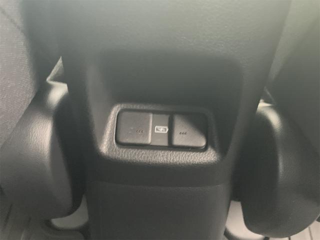 フィット e:HEVクロスター フルセグTVナビ・スマートキー・Bluetooth接続・DVD再生・バックカメラ・ステアリングスイッチ・ETC USB端子・純正ドライブレコーダー(59枚目)