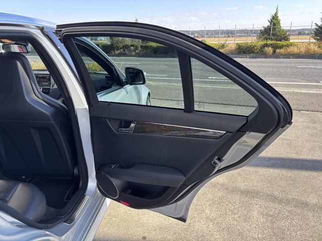 Cクラス C63 AMG(25枚目)