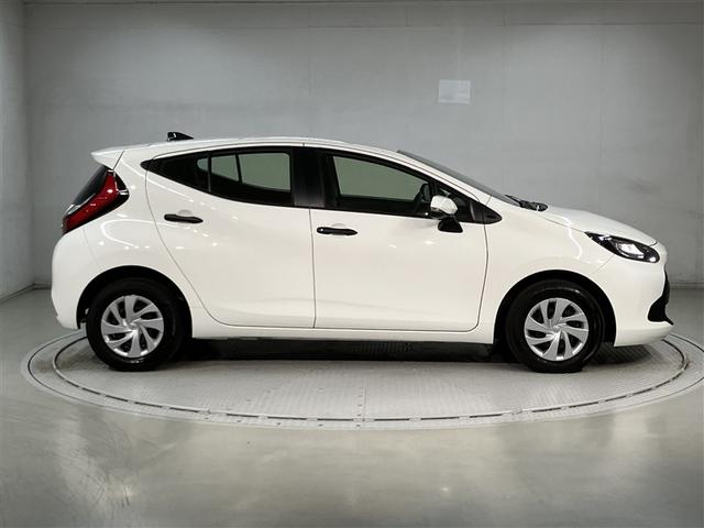 アクア B AC100V エアコン 前席パワーウィンドウ ESC オートクルーズコントロール LEDライト エアバッグ メモリーナビ パワステ ナビ ミュージックプレイヤー接続可 ETC Bカメラ ABS(3枚目)