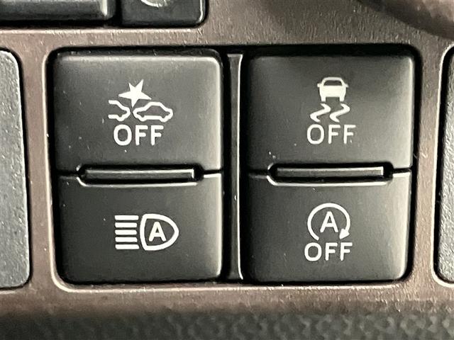 タンク Ｇ　コージーエディション　スマートキープッシュスタート　両側自動ドア　地デジ　盗難防止　ＬＥＤランプ　バックモニター　ＤＶＤ再生機能　クルコン　ウォークスルー　ワンオーナー車　横滑り防止装置　ナビＴＶ　ＡＢＳ　キーレス　ＥＴＣ（10枚目）