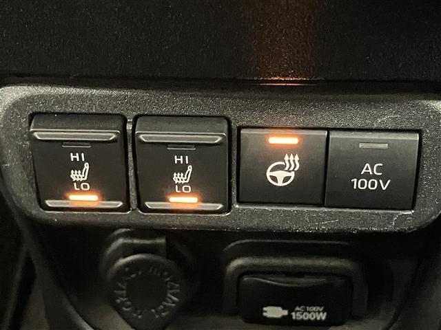 シエンタ ハイブリッドZ TSS ワンオーナ エアバック キーレスエントリー ナビTV イモビライザー 整備記録簿 バックモニター LEDヘッドライト ETC車載器 横滑り防止 スマートキー オートエアコン サイドエアバッグ(7枚目)