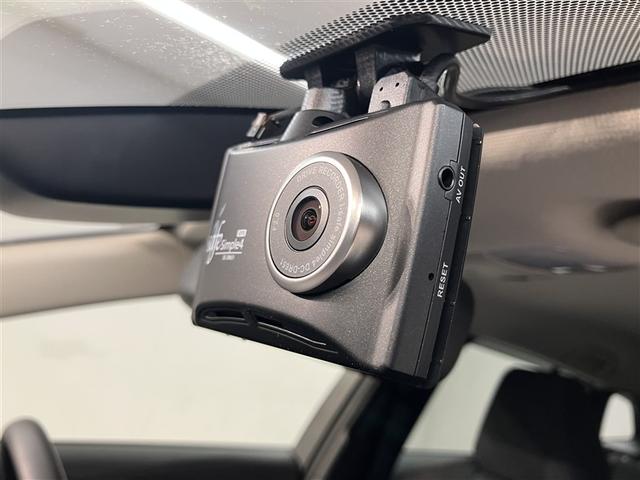 カローラツーリング S 盗難防止 ドライブレコーダー Bモニター LEDヘッドライト フルオートエアコン AW 横滑り防止装置 記録簿有 ETC車載器 1オーナー エアバッグ クルコン スマートキー&プッシュスタート ABS(9枚目)