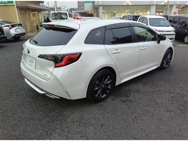 カローラツーリング ハイブリッド　ダブルバイビー　メディアプレイヤー接続　バックモニター　フルセグＴＶ　ＬＥＤライト　ワンオーナー　点検記録簿　クルコン　横滑り防止　盗難防止装置　ナビ・ＴＶ　ドライブレコーダー　エアバッグ　ＥＴＣ　ＡＢＳ　キーレス（3枚目）