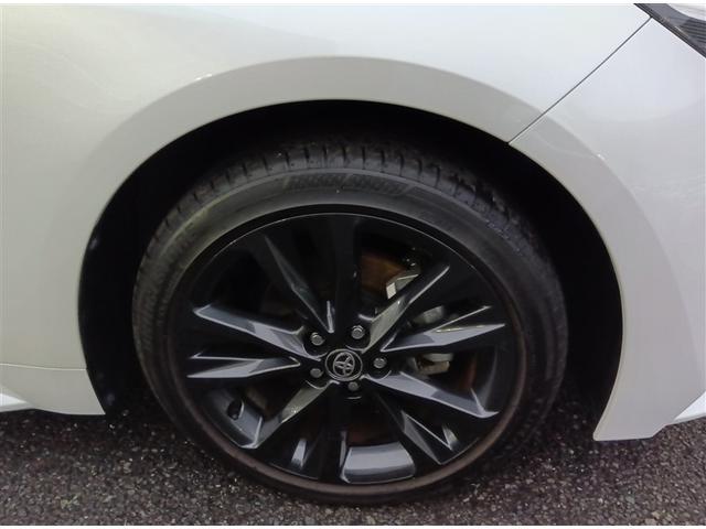 カローラツーリング ハイブリッド　ダブルバイビー　メディアプレイヤー接続　バックモニター　フルセグＴＶ　ＬＥＤライト　ワンオーナー　点検記録簿　クルコン　横滑り防止　盗難防止装置　ナビ・ＴＶ　ドライブレコーダー　エアバッグ　ＥＴＣ　ＡＢＳ　キーレス（19枚目）