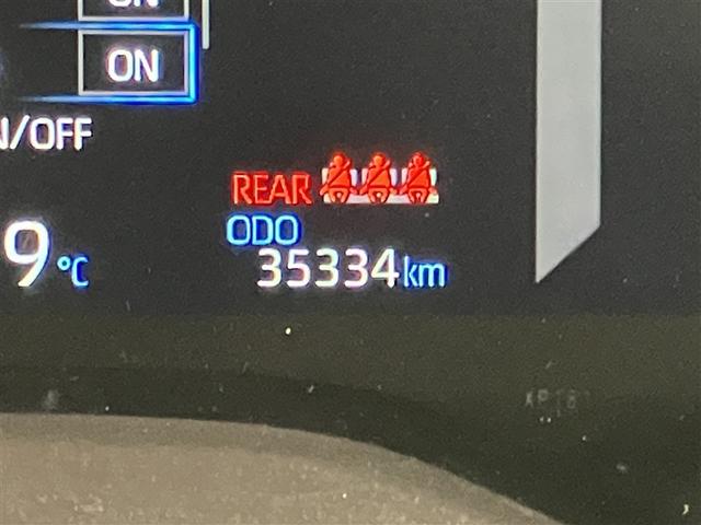 ヤリスクロス Ｚ　バックモニタ　横滑り防止システム　イモビ　カーテンエアバッグ　ＴＶ　クルーズＣ　エアコン　スマートキ－　アルミ　地デジ　キーフリー　パワステ　ダブルエアバック　ＬＥＤヘット　エアバッグ　ＡＢＳ（18枚目）