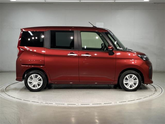 ルーミー Ｇ　追突軽減ブレーキ　パワステ　Ａストップ　ＬＥＤライト　Ｒカメラ　記録簿付　横滑り防止システム　ドライブレコーダー　ウォークスルー　エアバック　セキュリティーアラーム　パワーウィンドウ　ナビ＆ＴＶ（3枚目）