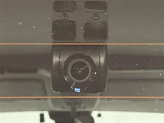 スペーシアカスタム ハイブリッドＸＳ　カーテンエアバッグ　メモリーナビゲーション　フルセグテレビ　両電動スライドドア　セキュリティー　メンテナンスノート　ＥＴＣ　アルミホイル　ＥＳＣ　ナビＴＶ　Ｂカメラ　ＬＥＤヘッドランプ　エアバック（11枚目）