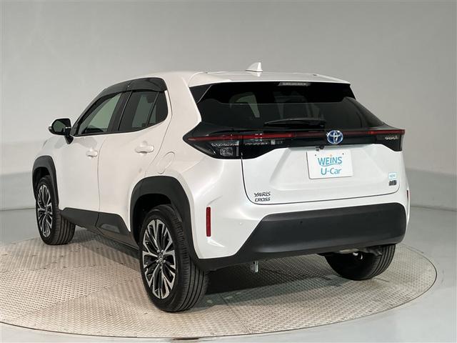 ヤリスクロス ハイブリッドＺ　ＡＣ１００　スマートキ　ワンオ－ナ－　衝突軽減ブレーキ　リヤカメラ　ＬＥＤヘッドライ　ＥＳＣ　クルーズＣ　パワーステアリング　アルミホイール　ＥＴＣ車載器　運転席パワーシート　イモビ　キーフリー（4枚目）