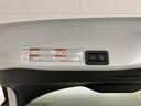 ハイブリッドＺ　ＡＣ１００　スマートキ　ワンオ－ナ－　衝突軽減ブレーキ　リヤカメラ　ＬＥＤヘッドライ　ＥＳＣ　クルーズＣ　パワーステアリング　アルミホイール　ＥＴＣ車載器　運転席パワーシート　イモビ　キーフリー（32枚目）