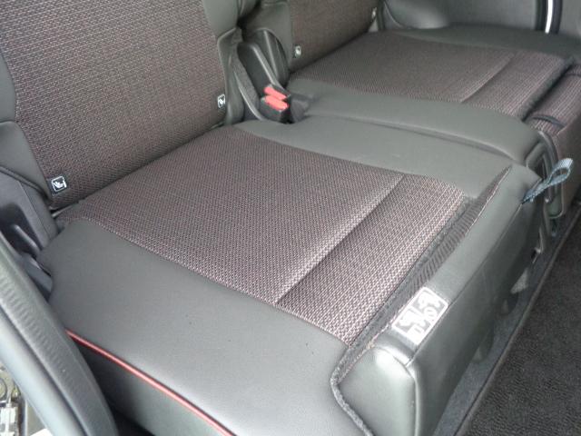 スペーシアカスタム ！先行初売！４ＷＤ　ＨＹＢＲＩＤ　ＸＳターボ　　全方位ナビ　スライドドア　純正ナビ　プッシュスタート　シートヒーター　オートエアコン　スズキセーフティーサポート　４ＷＤ　衝突被害軽減システム　アイドリングストップ　衝突安全ボディ　盗難防止システム（16枚目）