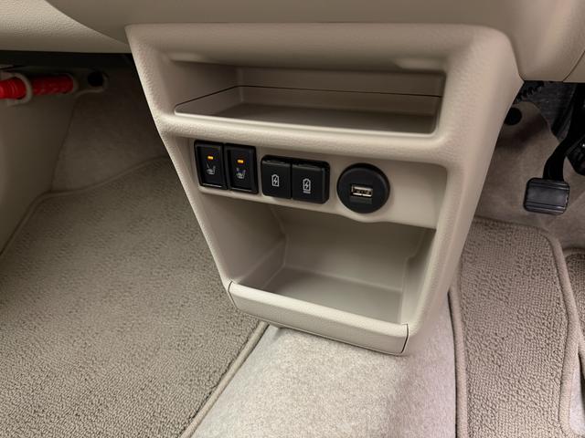 アルトラパン ！先行初売り！Ｘ　５型　オートライト　プッシュスタート　シートヒーター　オートエアコン　スズキセーフティーサポート　衝突被害軽減システム　アイドリングストップ　横滑り防止機能　衝突安全ボディ　盗難防止システム（32枚目）