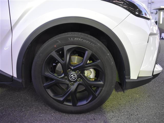Ｃ－ＨＲ Ｇ　モード　ネロ　セーフティプラスＩＩＩ　クリアランスソナー　シ－トヒ－タ－　レーンキープ　プリクラッシュセーフティ　ＬＥＤヘッドライト　キーレス　ＴＶ　ＥＴＣ　スマートキー　ドラレコ　フルセグＴＶ　オートエアコン　オートライト　ＡＣＣ（9枚目）