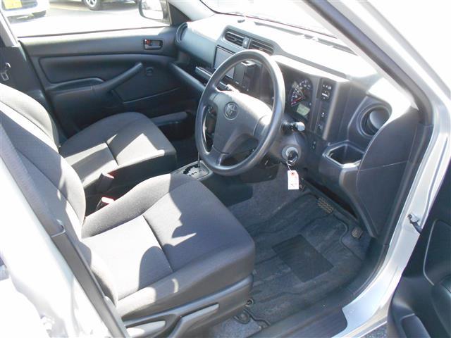 サクシード UL-X 前席パワーウィンドウ DVD ワンセグTV 衝突軽減ブレーキ ABS キーレスエントリー エアコン SDナビ ETC ナビTV パワステ エアーバッグ 左右エアバッグ Bluetooth対応(8枚目)