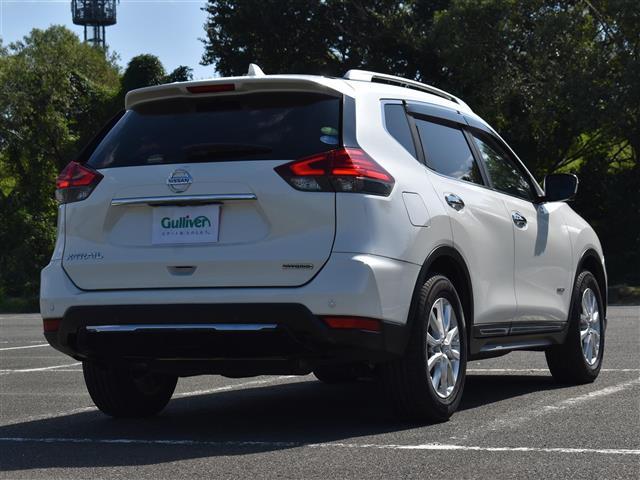 エクストレイル 20Xi ハイブリッド SD 全周囲 車線逸脱警報 衝突被害軽減 オートライト インテリジェントキー LED ルーフレール 盗難防止システム ETC ナビTV アイドリングストップ オートエアコン ABS ドライブレコーダー(3枚目)