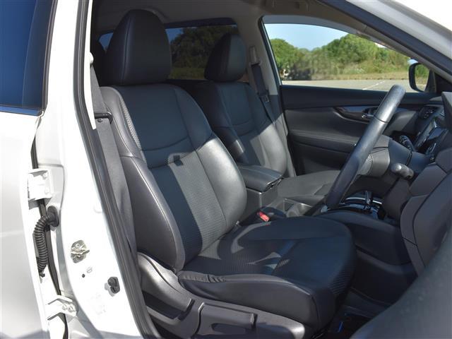 エクストレイル 20Xi ハイブリッド SD 全周囲 車線逸脱警報 衝突被害軽減 オートライト インテリジェントキー LED ルーフレール 盗難防止システム ETC ナビTV アイドリングストップ オートエアコン ABS ドライブレコーダー(21枚目)