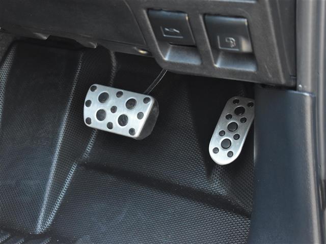 ハイラックス Z GRスポーツ 360度カメラ オートマチックハイビーム キーレス 前後ソナー 追従走行 ナビTV メモリーナビ フルオートエアコン 横滑防止装置 ミュージックプレイヤー接続可 レーンキープ スマキー LEDライト(21枚目)