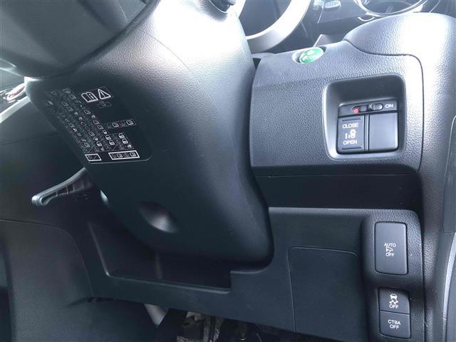Ｎ－ＢＯＸカスタム Ｇ・Ｌパッケージ　ＢＬＵＥＴＯＯＴＨ　アイドリングストップ車　１オーナー　ナビ・ＴＶ　スマキ－　地デジＴＶ　パワーウィンドウ　オートエアコン　パワステ　ＤＶＤ再生可　キーレスエントリー　両席エアバック　ＡＢＳ　ＥＴＣ（14枚目）