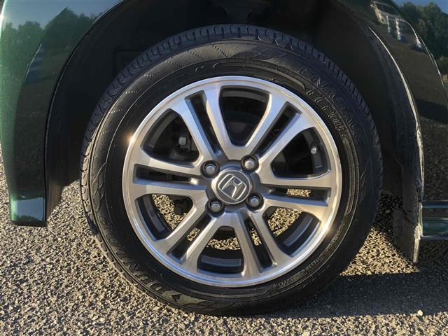 Ｎ－ＢＯＸカスタム Ｇ・Ｌパッケージ　ＢＬＵＥＴＯＯＴＨ　アイドリングストップ車　１オーナー　ナビ・ＴＶ　スマキ－　地デジＴＶ　パワーウィンドウ　オートエアコン　パワステ　ＤＶＤ再生可　キーレスエントリー　両席エアバック　ＡＢＳ　ＥＴＣ（24枚目）