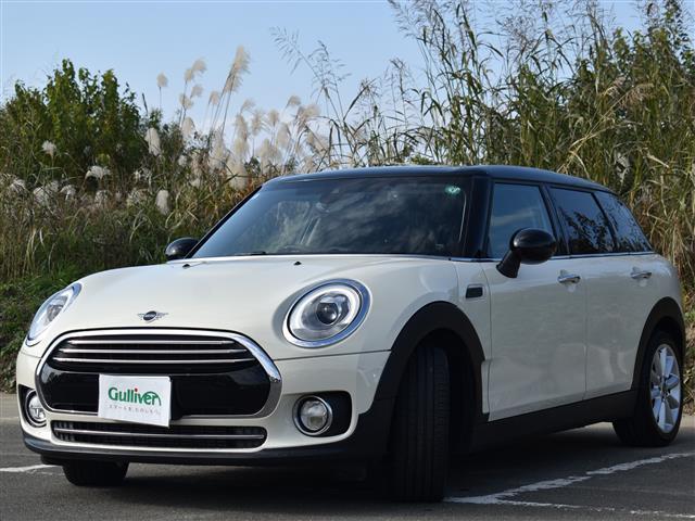 MINI クーパーD クラブマン ETC車載器 バックセンサー アイドリングSTOP パワステ Bluetooth対応 エアコン パワーウィンド 助手席エアバッグ 運転席エアバッグ LEDヘッドライト オートライト キーレス ナビ(3枚目)