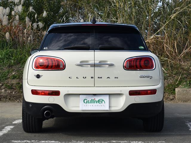 MINI クーパーD クラブマン ETC車載器 バックセンサー アイドリングSTOP パワステ Bluetooth対応 エアコン パワーウィンド 助手席エアバッグ 運転席エアバッグ LEDヘッドライト オートライト キーレス ナビ(5枚目)