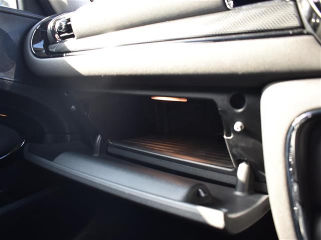 MINI クーパーD クラブマン ETC車載器 バックセンサー アイドリングSTOP パワステ Bluetooth対応 エアコン パワーウィンド 助手席エアバッグ 運転席エアバッグ LEDヘッドライト オートライト キーレス ナビ(27枚目)