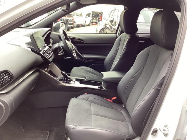 エクリプスクロスＰＨＥＶ ブラックエディション（12枚目）