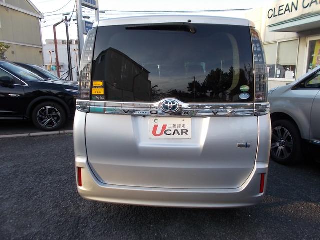 ヴォクシー ハイブリッドV(3枚目)