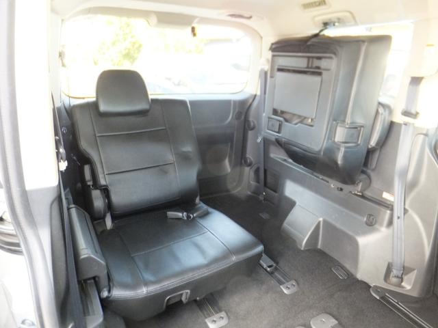 デリカＤ：５ Ｇ　パワーパッケージ　アイドリングストップ／ナビＴＶ／バックカメラ／オートＨＩＤライト／両側電動スライドドア／レザーシートカバー／革巻きハンドル／クルコン／パドルシフト／純正サイドバイザー／１６ＡＷ／ドラレコ／スマートキー（46枚目）